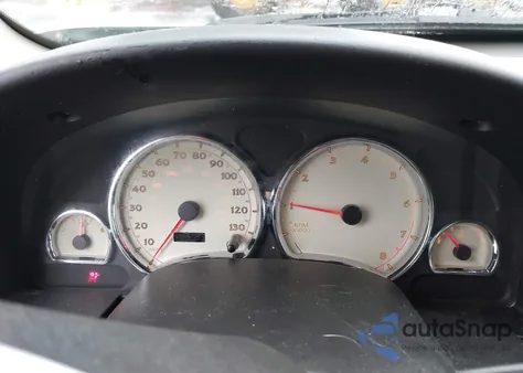 2007 Saturn Vue V6 z USA, uszkodzony, nr VIN 5GZCZ63427S864825